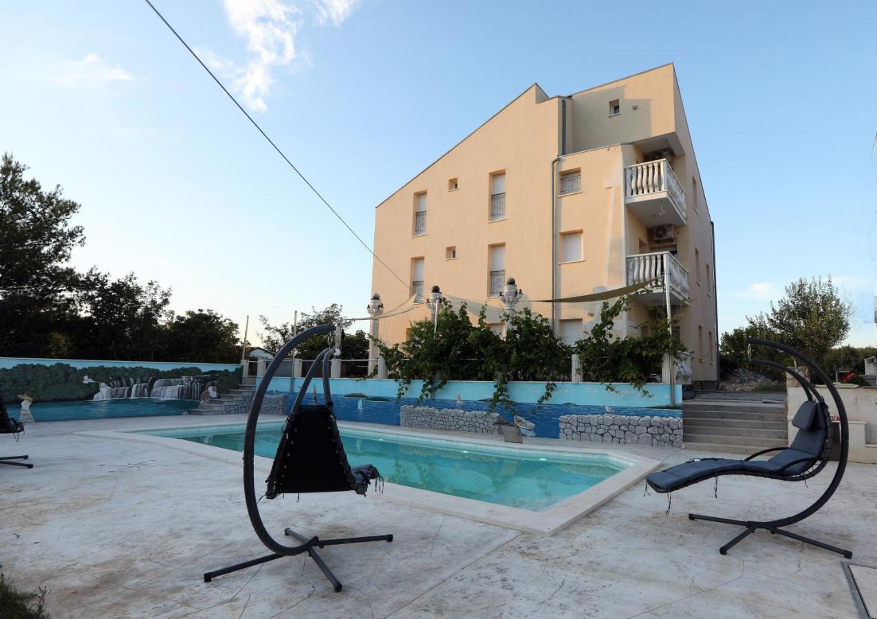 Apartmani Ivan V RELAX Vodice Bagian luar foto