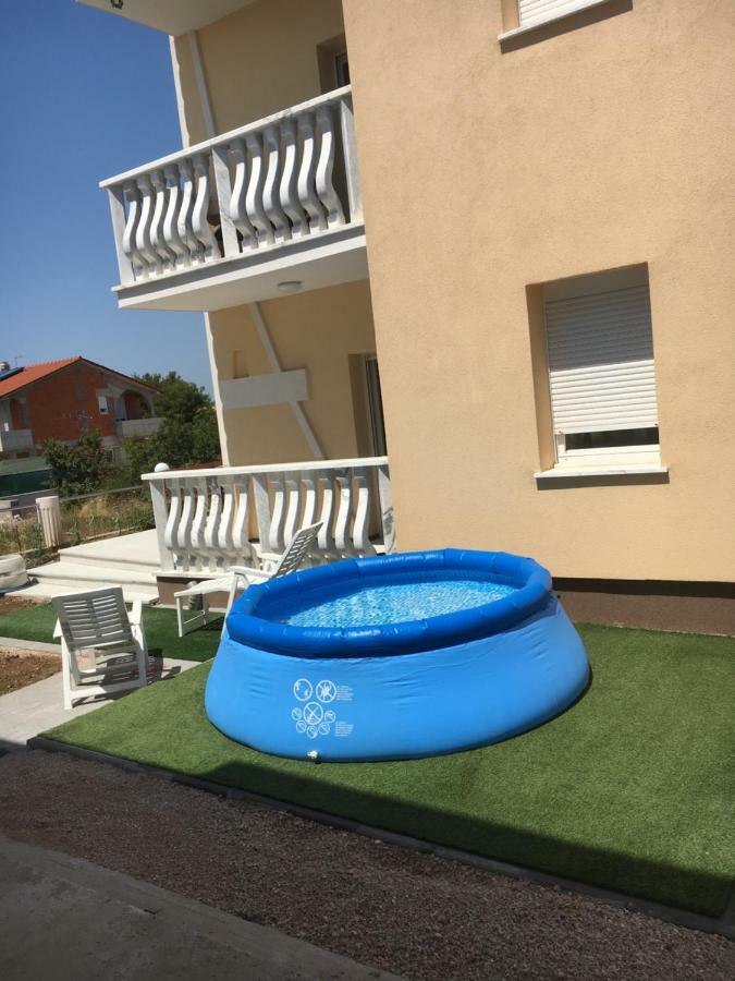 Apartmani Ivan V RELAX Vodice Bagian luar foto